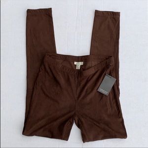 Adrianne Vittadini faux suede pull on pants size M